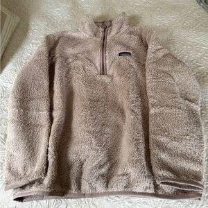 Patagonia Beige Fleece Jacket